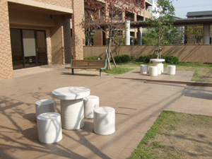 �v���C�x�[�g�K�[�f��